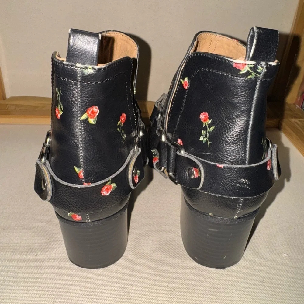 Madden girl ankle boots 5.5